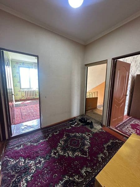 Qoyiq massif 1 hayot mehmon hona orqasi<br />
4 etajli dom 4