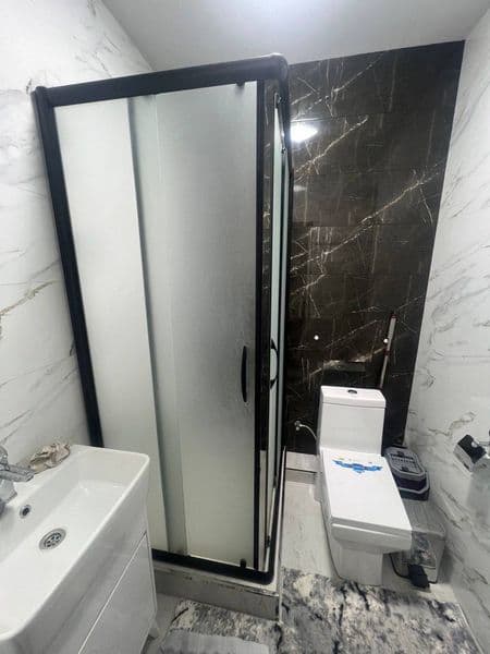 Bek baraka Sity arenda kvartira 2/7/7 novostroyka dom yevro 