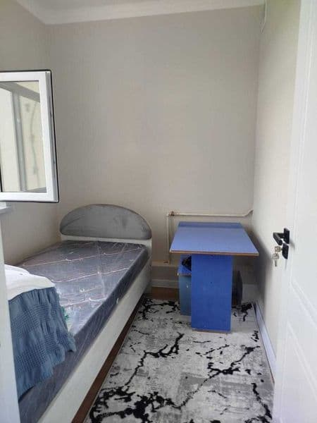 1 к.квартира переделана в 2х,  35 квадратов/4/4 эт.дома м-в: — фото 4