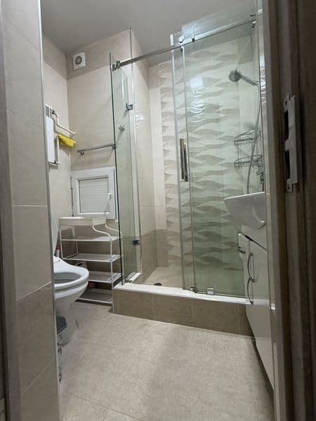 Срочно сдам 1в2-х переделанную квартиру на Кадышева, место о — фото 2