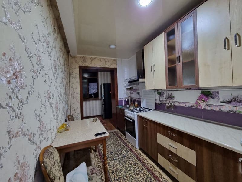 3 комнатная квартира <br />
Кирпич <br />
2/6 балкон <br />
 — фото 3