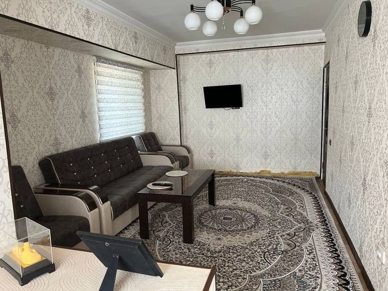 Сдается в Аренду!<br />
2/4/4 на Ц-5.<br />
О-р метро Минор<