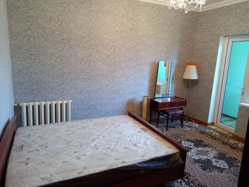 С. Азимова ут Фучика посольский городок 2/3/5  кафе Студио,  — фото 5