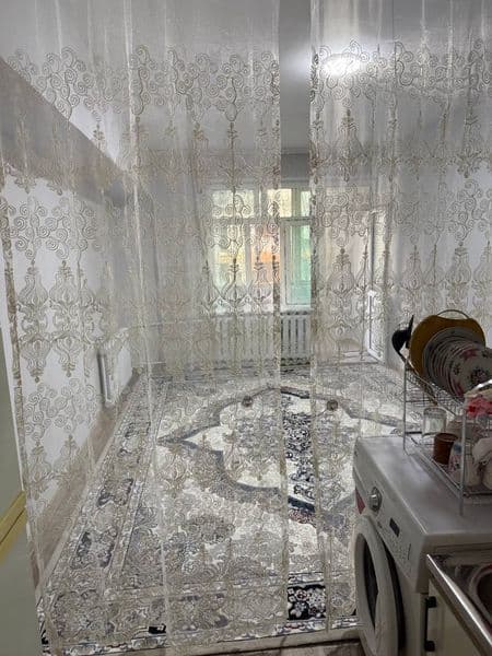 Одна комнатная галарейка  квартира. бывшее Общежитие . Мирзо — фото 4