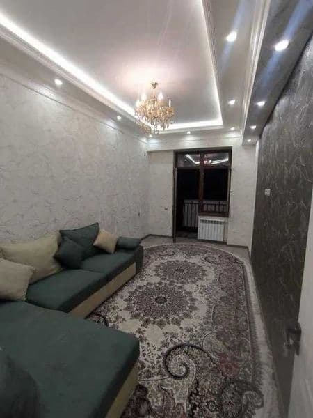 Агентство недвижимости.<br />
Имеется огромная база квартир  — фото 3