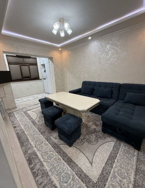 Arenda Algoritm <br />
Roysin chorraha <br />
3 xona<br />
3