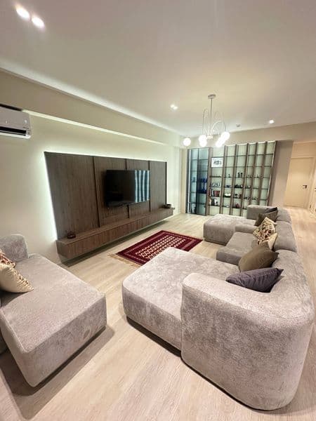 2 С/У  <br />
<br />
В квартире есть: посудомоечная машина,  — фото 2