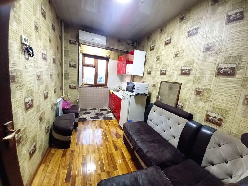 Metro Kosmonavtov Jemchug 2/5/9 komnati razdelnie vse neobxo — фото 5