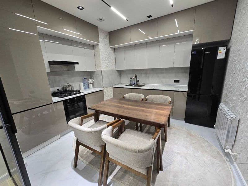 Сдаётся квартира<br />
В комплексе "nurafshon saroy"<br />
Н — фото 2