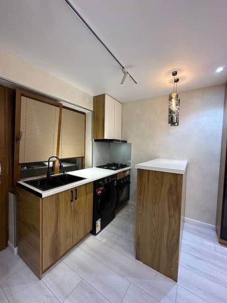 Yakkasaroy tumanida, Oybek metrosi yonida 2 xonali shinam va — фото 5