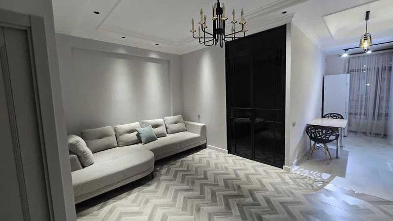 Сдаётся квартира в Новостройка <br />
<br />
Район: Мирзо Ул