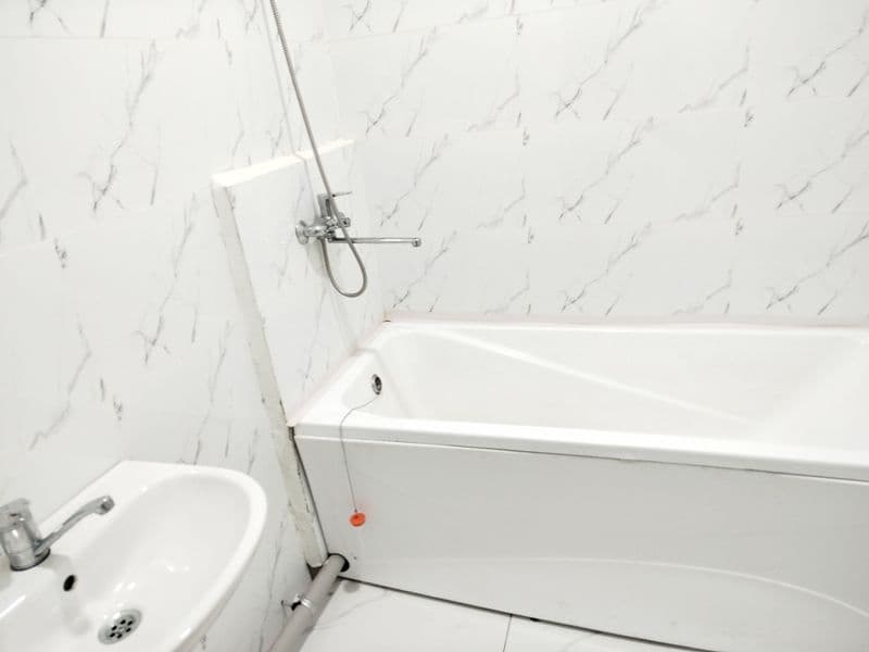 Бектемир Водникда<br />
2 хона 8 этаж 400$<br />
Барча жихоз — фото 5