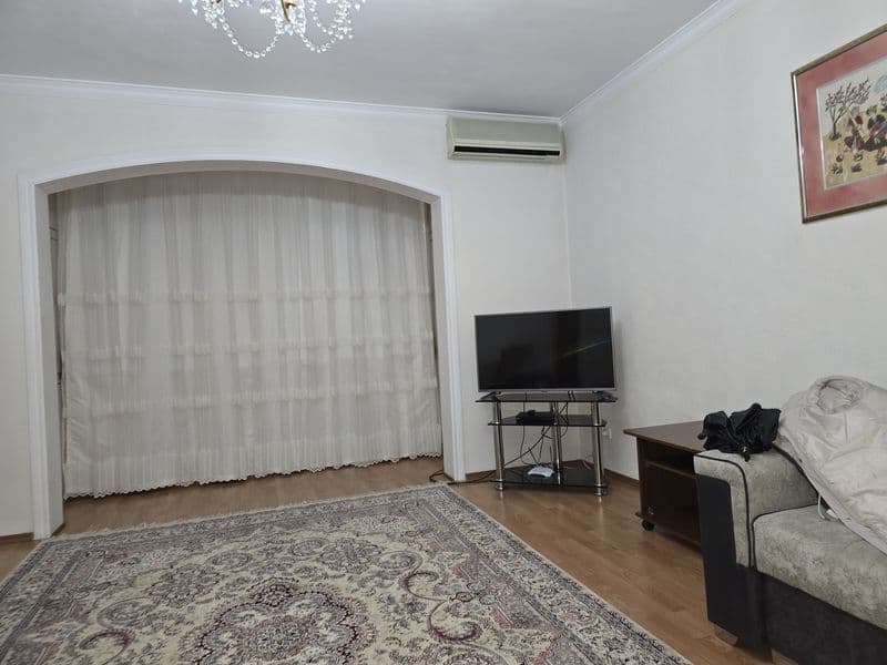 2/4/9ул. Афросиеб д.6,  своя, укомплектована, 63.0кв.м.  Плю — фото 2