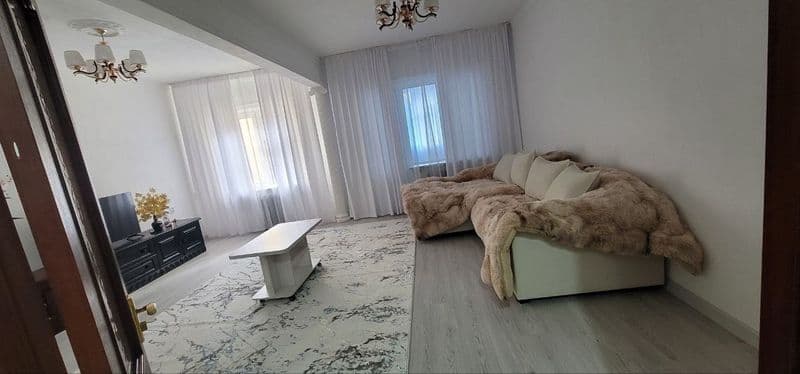 Сергели3 (Ярмарка)<br />
4х.ком/2этаж/5<br />
92м²<br />
Сда