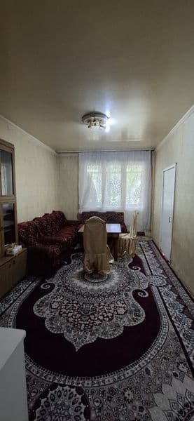 Chilonzor 9 kvartal, ikkinchi etaj ikki xonalik kvartira oil