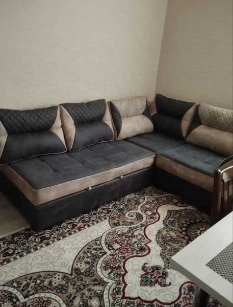 Сдаётся уютная квартира с мебелью и техникой.<br />
В кварти