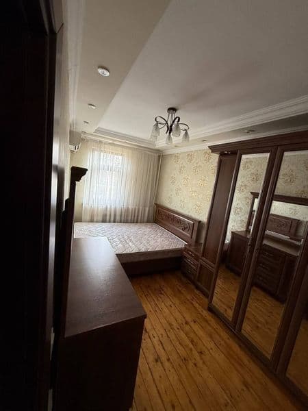 Сдаётся 3 комнатная, с отличным ремонтом с мебелью и технико — фото 3