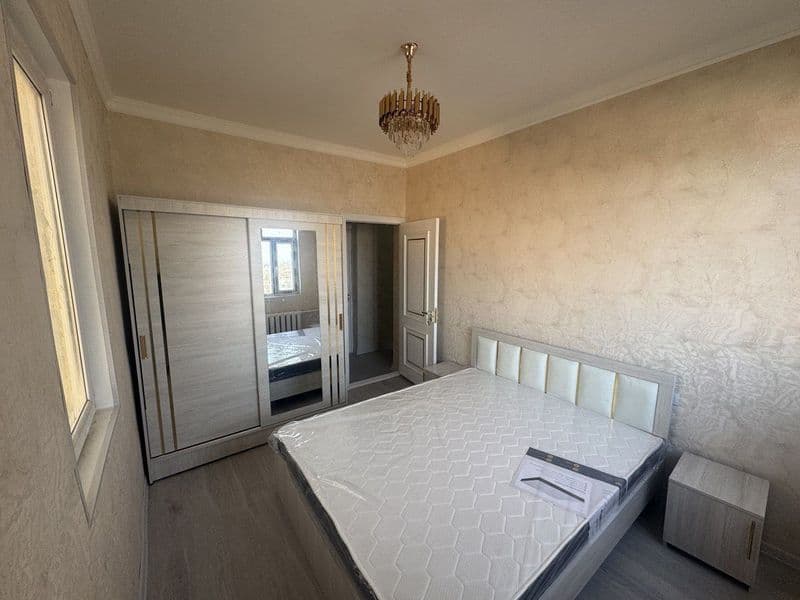 Ijaraga beriladigan kvartira<br />
Район: Олмазор <br />
Кўч