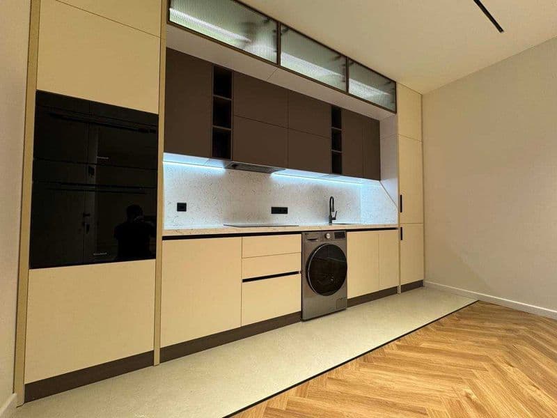 Сдаётся шикарная 2-комнатная квартира в Новостройка<br />
<b — фото 2