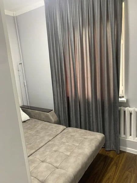 Yashnobod tumani Parkentskiy bozor yaqinida 2 xonali uy ijar