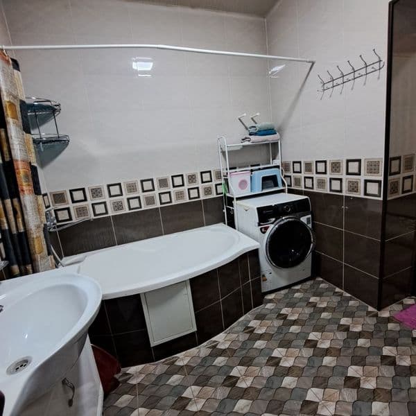 , улица Козиработ масжиди. Удобная локация, тихий и спокойны — фото 4