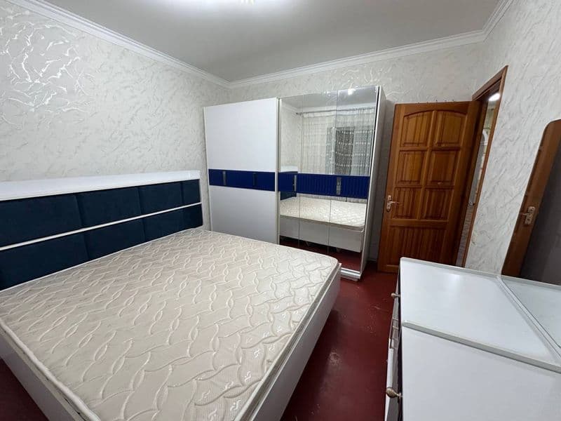 Феруза эко базар 2/1/4 срочно сдается квартира в долгосрочну — фото 3