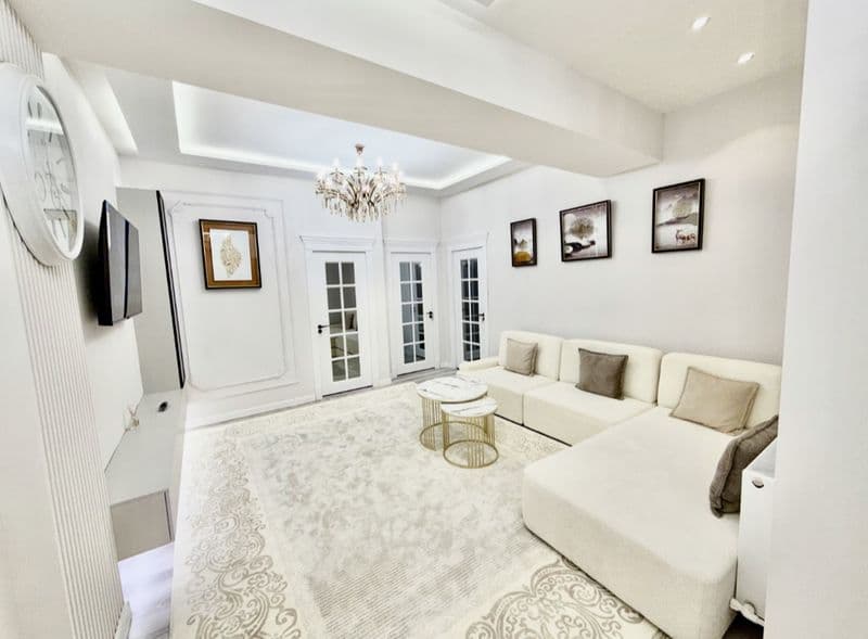 3 хонали квартира ижарага берилади.<br />
Квартира тоза, ёру — фото 2