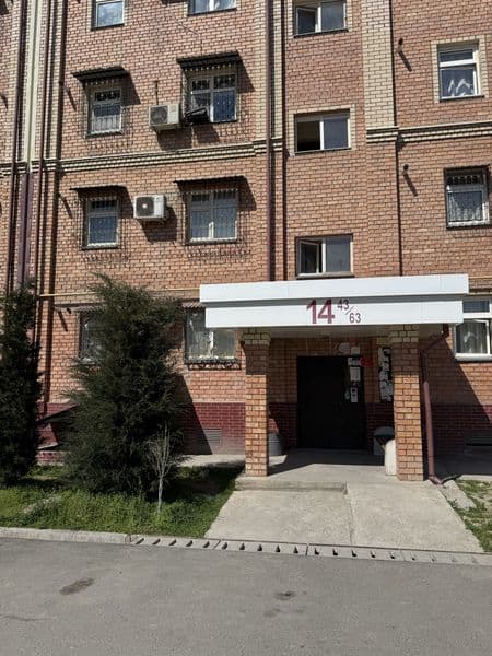 Sergeli 5a metro oldida novastroyka 2-etaj 3xonali  arendaga