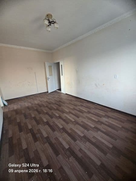 Ижрага уй 1в2 узок муддатга. <br />
99 878 7373<br />
94 678