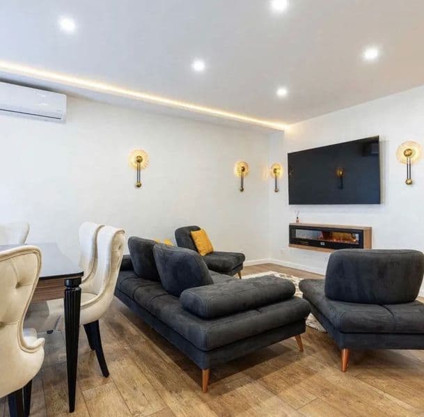 Ц-4 Сдаётся 3х комнатная г квартира на Алайский базаре,