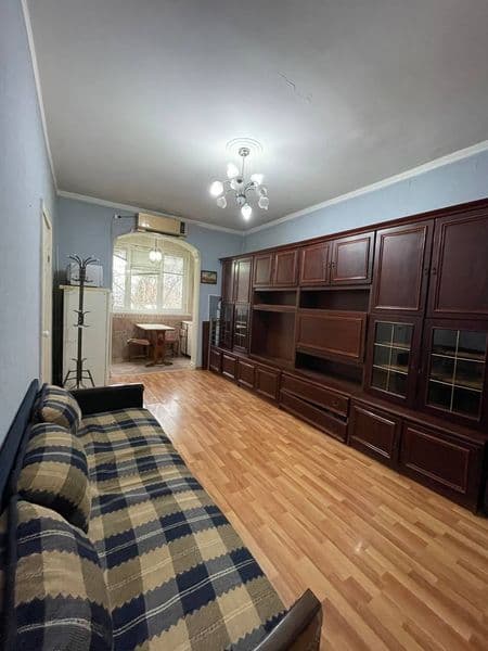 Аренда срочно <br />
Чилонзор 9.кв<br />
   1.2/4/4<br />
Фа