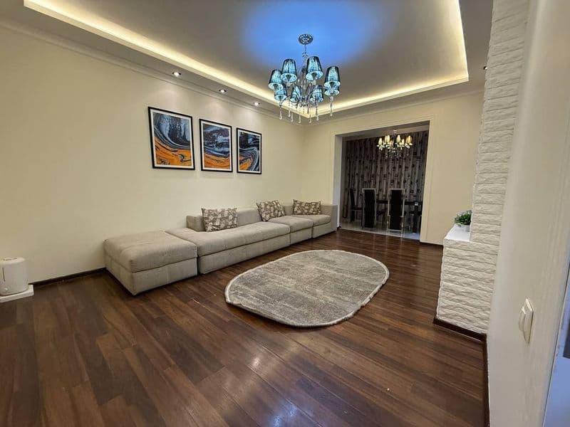 Аренда 4-комнатной квартиры в центре Ташкента<br />
Район Ми