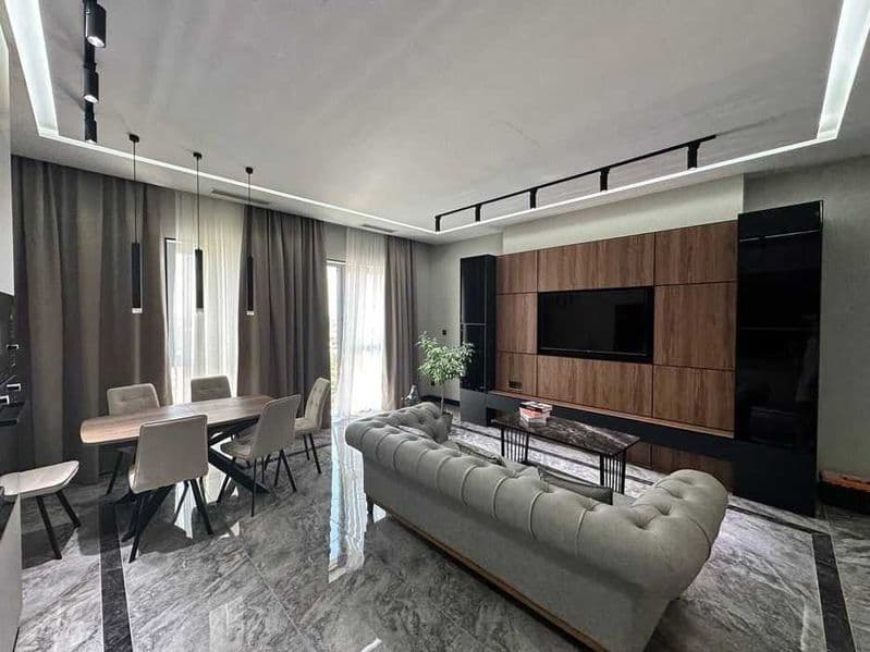 Уникальное предложение аренды в самом центре города<br />
<b — фото 2