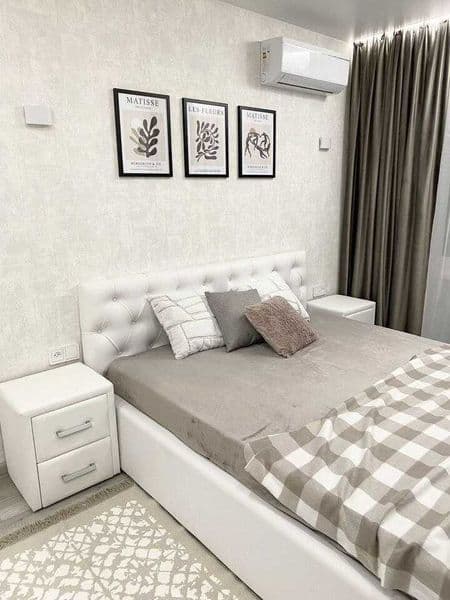 К вашему вниманию рады представить 1 комнатную квартиру на 1