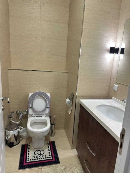 Сдается квартира<br />
<br />
• Район: Мирабад<br />
• Адрес — фото 4