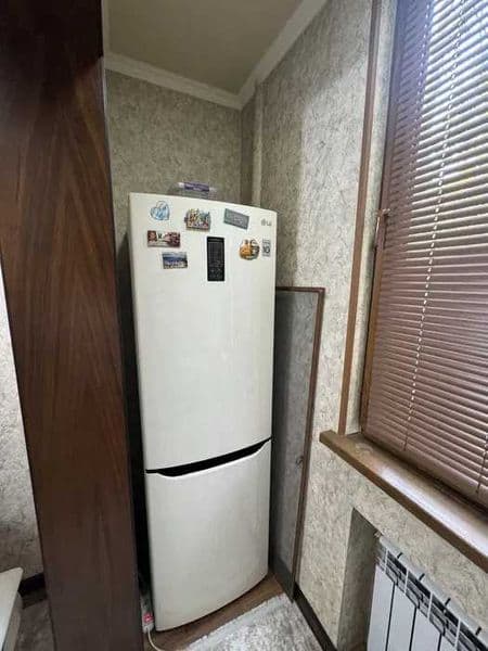 Район: Мирзо-улугбек<br />
Адрес: дархан<br />
<br />
Комнат — фото 4