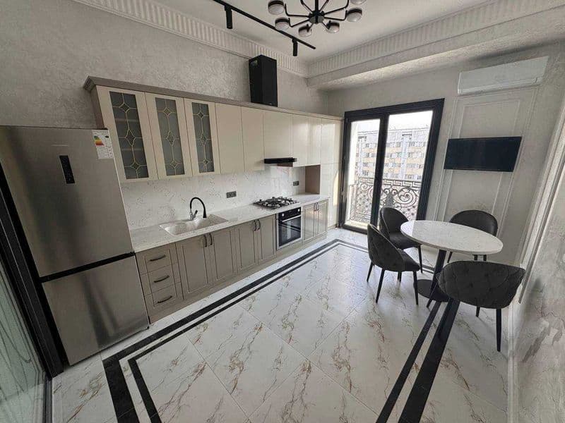 Премиальная квартира<br />
<br />
Район: Яккасарай<br />
Адр — фото 2