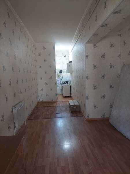 Аренда; квартира на земле. Площадь 19м², пустая без мебели, 