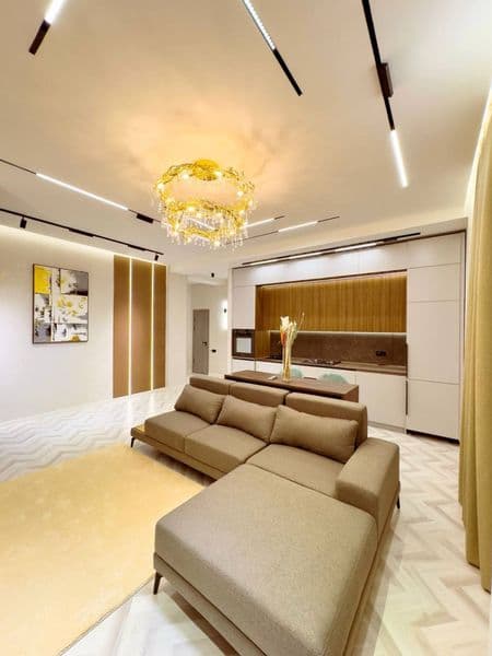 Мирабадский район <br />
Жк Skyline <br />
3/6/14<br />
110м