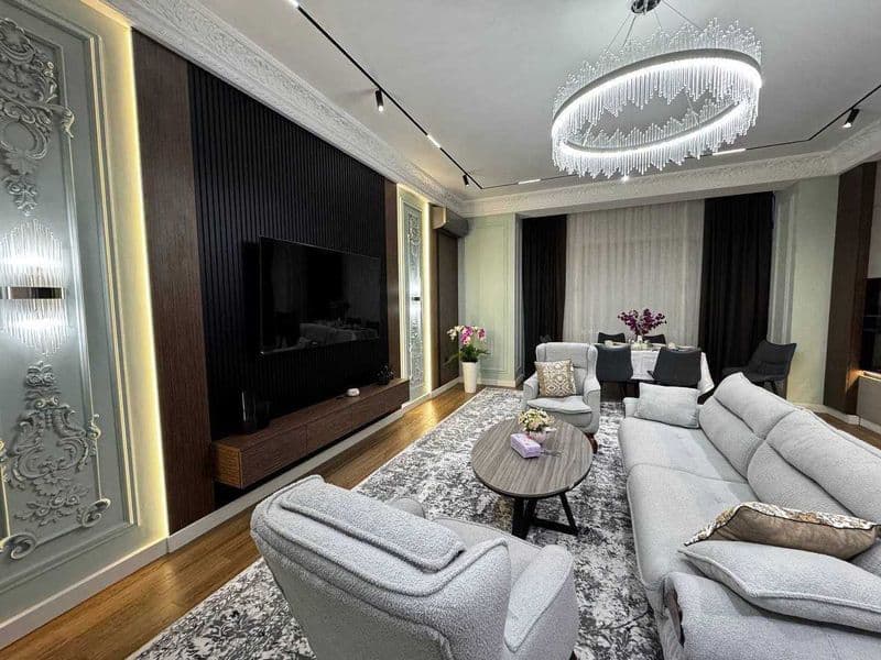 Сдается квартира иностранцам или молодой семье<br />
<br />
