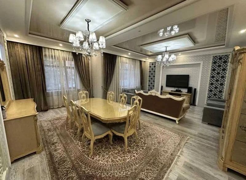 Ойбек в Сдатется уютная квартира в новостройке по ул. С. Бар