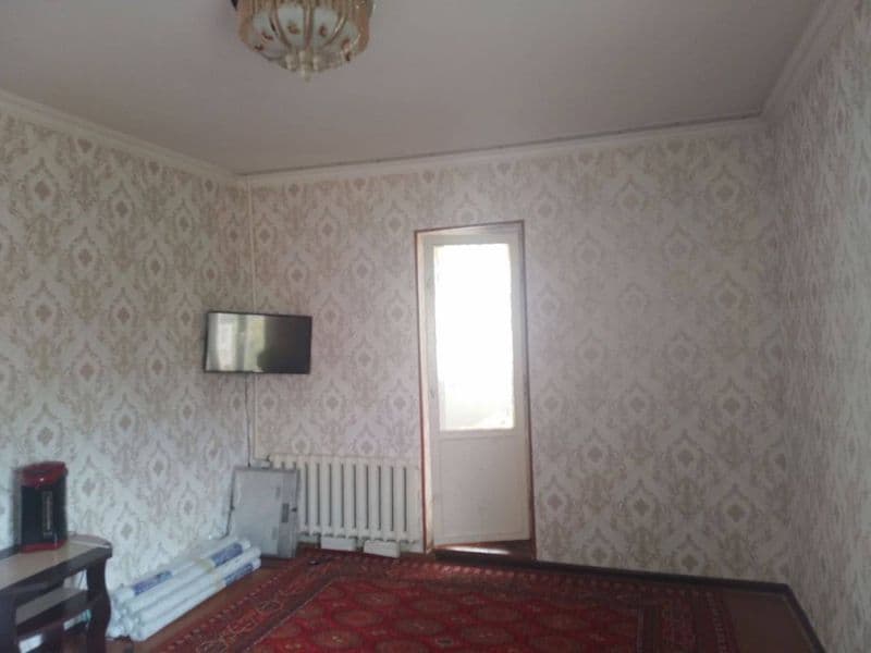 Белтепа<br />
1/2/9<br />
45 м2<br />
300$<br />
903194333 Б