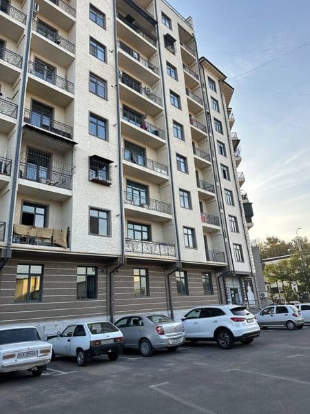 Ijaraga uzoq muddatli arendaga beriladi. Faqat yosh oilaga. 