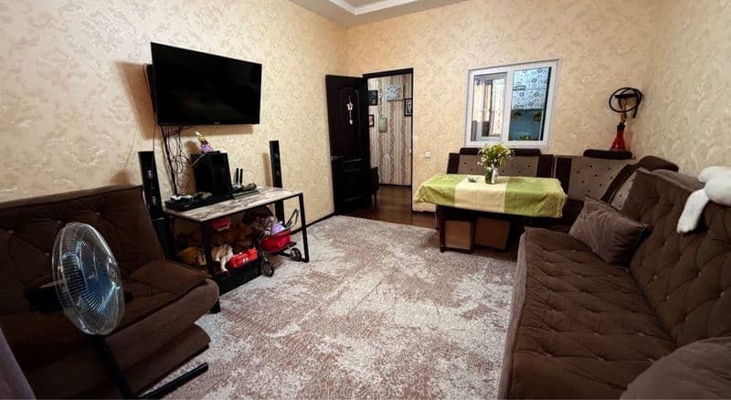 Арендага<br />
Ттз-1<br />
2/1/4<br />
50 м2<br />
400$<br /