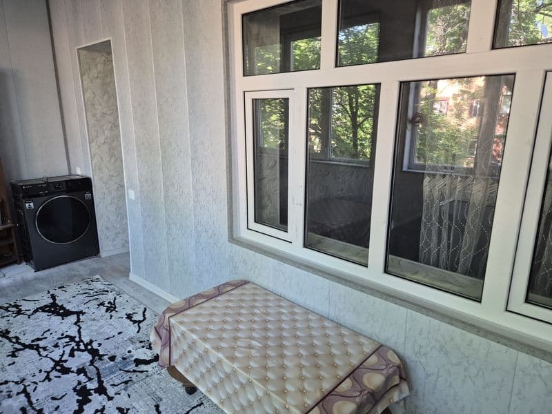 Фарход бозори якинида (чилонзор 13-квартал), 2 хонали тамирл