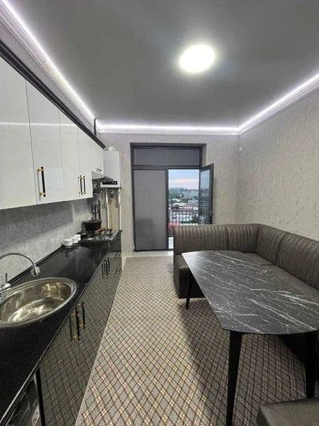 Yakksaroyda ijaraga beriladi 2 xonali etajda ayraportga yaqn — фото 3