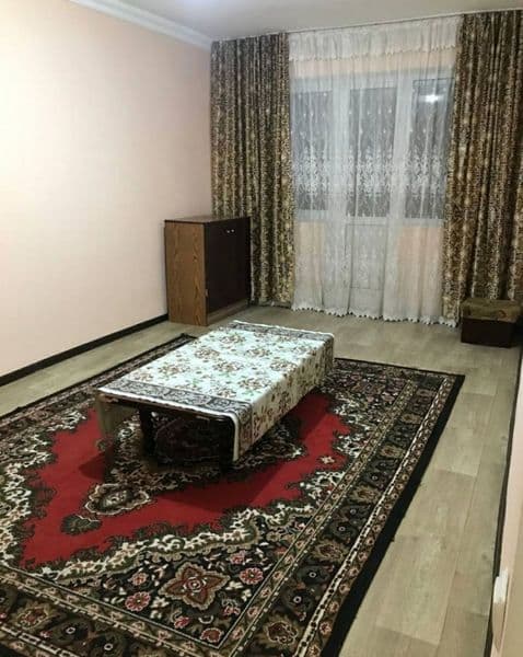 Этаж: 5/9<br />
Площадь: 60 м²<br />
Квартира аккуратная и у — фото 3