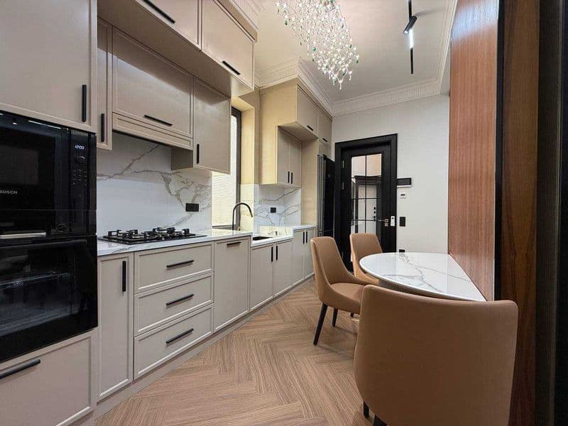 • Район: Яккасарай<br />
• <br />
• Комнат: 4<br />
• Этаж:  — фото 5