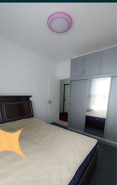 Kvartira ijaraga beriladi <br />
<br />
Rayon:#Yashnobod<br 