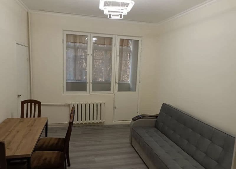 Чиланзар 3 квартал метро новза ,2х комнатная. Ориентир-168 ш — фото 3